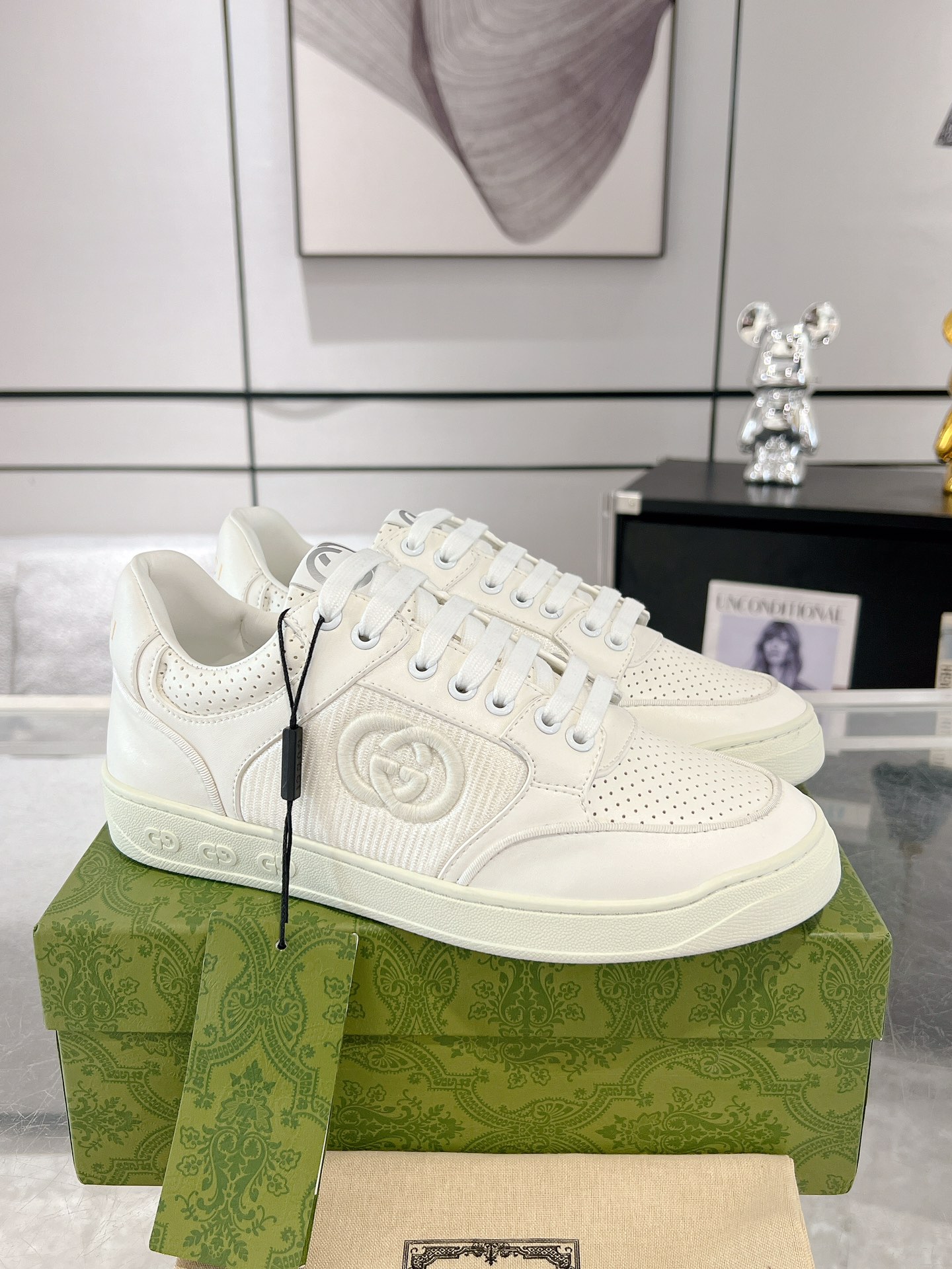 20251021/Gucci_251021-3